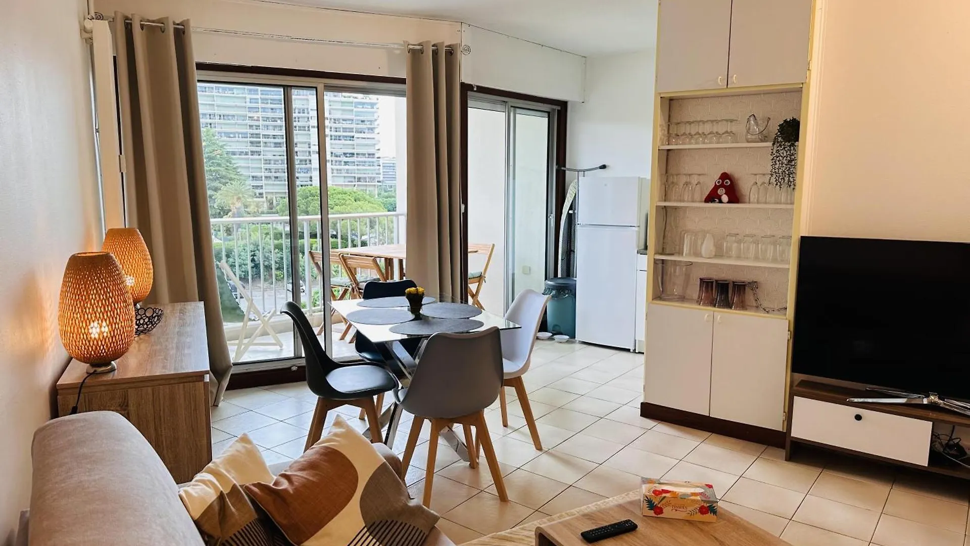 Studio With A Shared Pool Near The Beaches And Golf Course And The Chateau De La Napoule - 2244 Mandelieu-la-Napoule