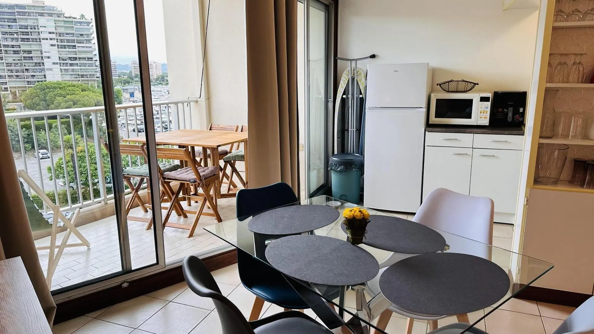 Apartment Studio With A Shared Pool Near The Beaches And Golf Course And The Chateau De La Napoule - 2244 Mandelieu-la-Napoule